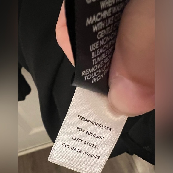 New! Torrid Black Sheer Long Sleeve Flowy Blouse in Size 4 or 26/28  Classy Goth - Picture 14 of 14